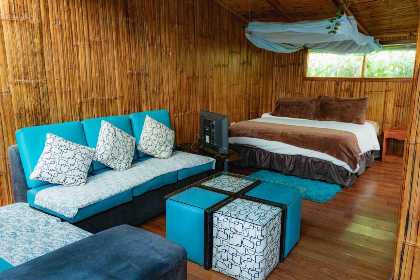 Mindo Glambird Glamping & Lodge المظهر الخارجي الصورة